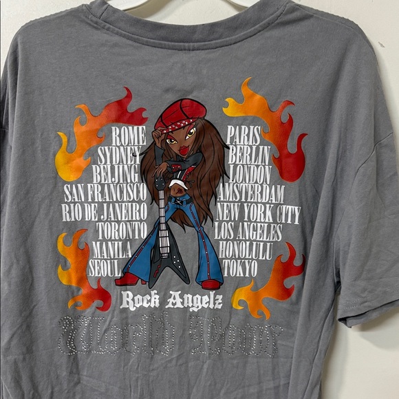 Bratz Rock Angelz Graphic Tee - Picture 4 of 4